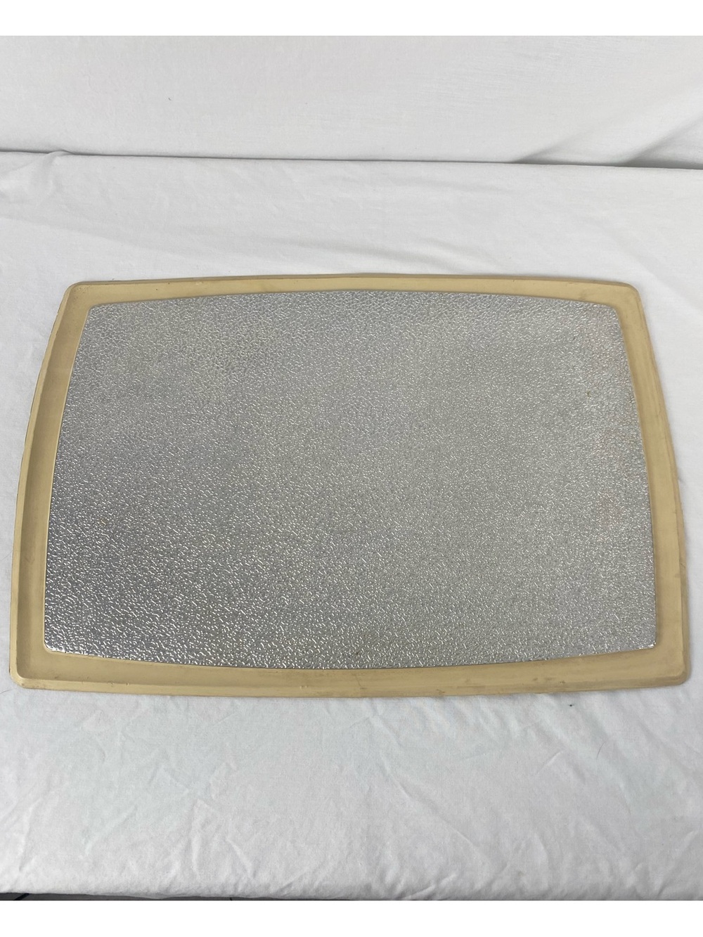 VTG Rubbermaid 1916 Silverware Drying Mat Drain Board Kitchen Sink Tray